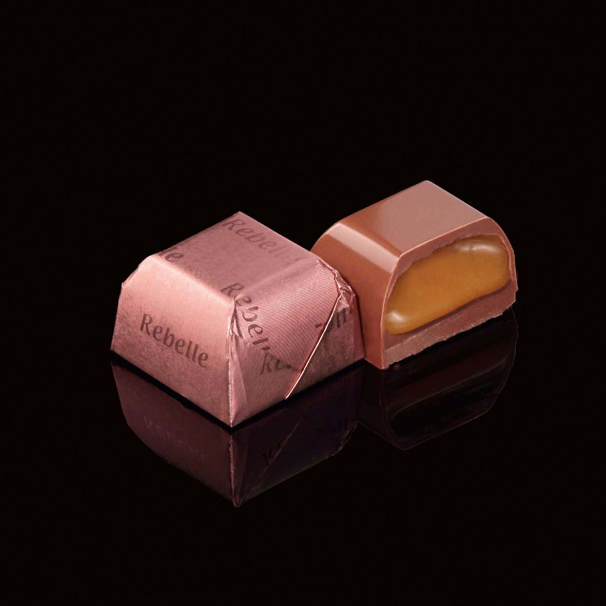 CARAMEL CUBE